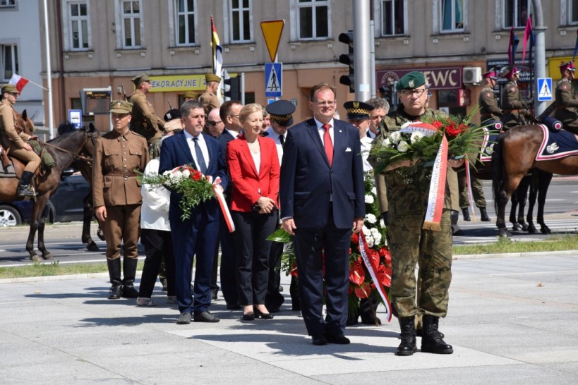 Kadrówka ?zdobyła? Kielce - Instytut Historyczny NN im. Andrzeja Ostoja Owsianego